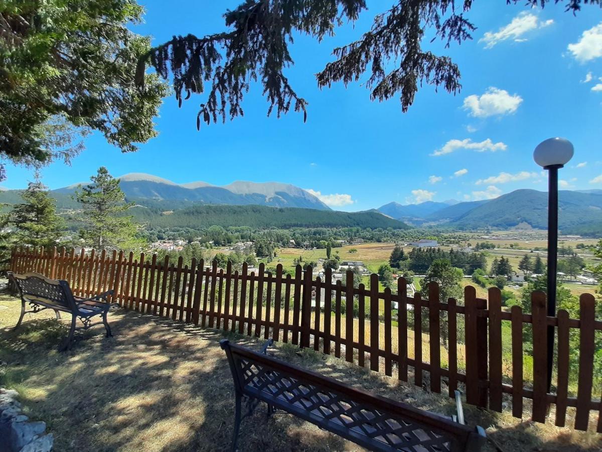 Hotel Orso Bianco Пескасероли Екстериор снимка