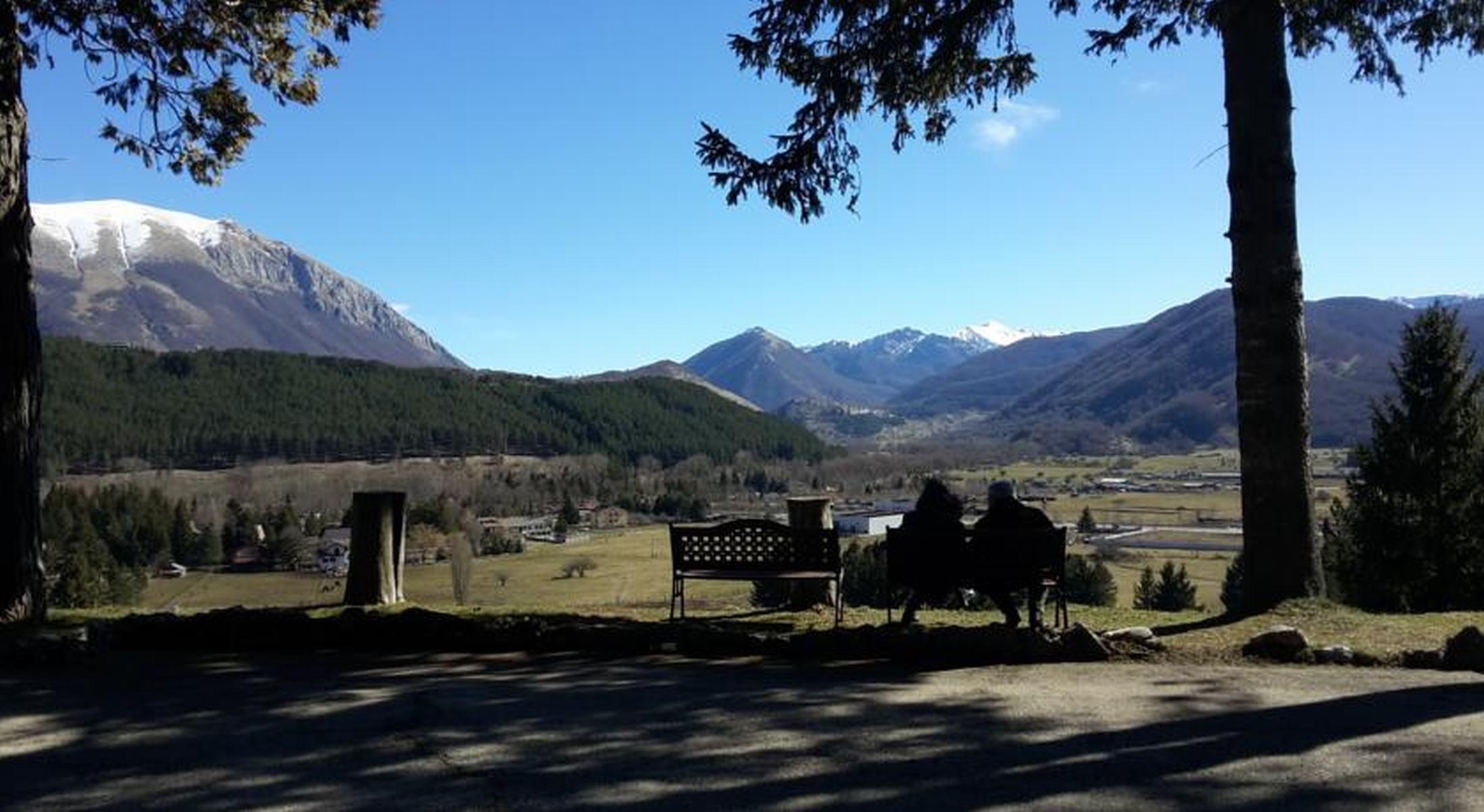 Hotel Orso Bianco Пескасероли Екстериор снимка