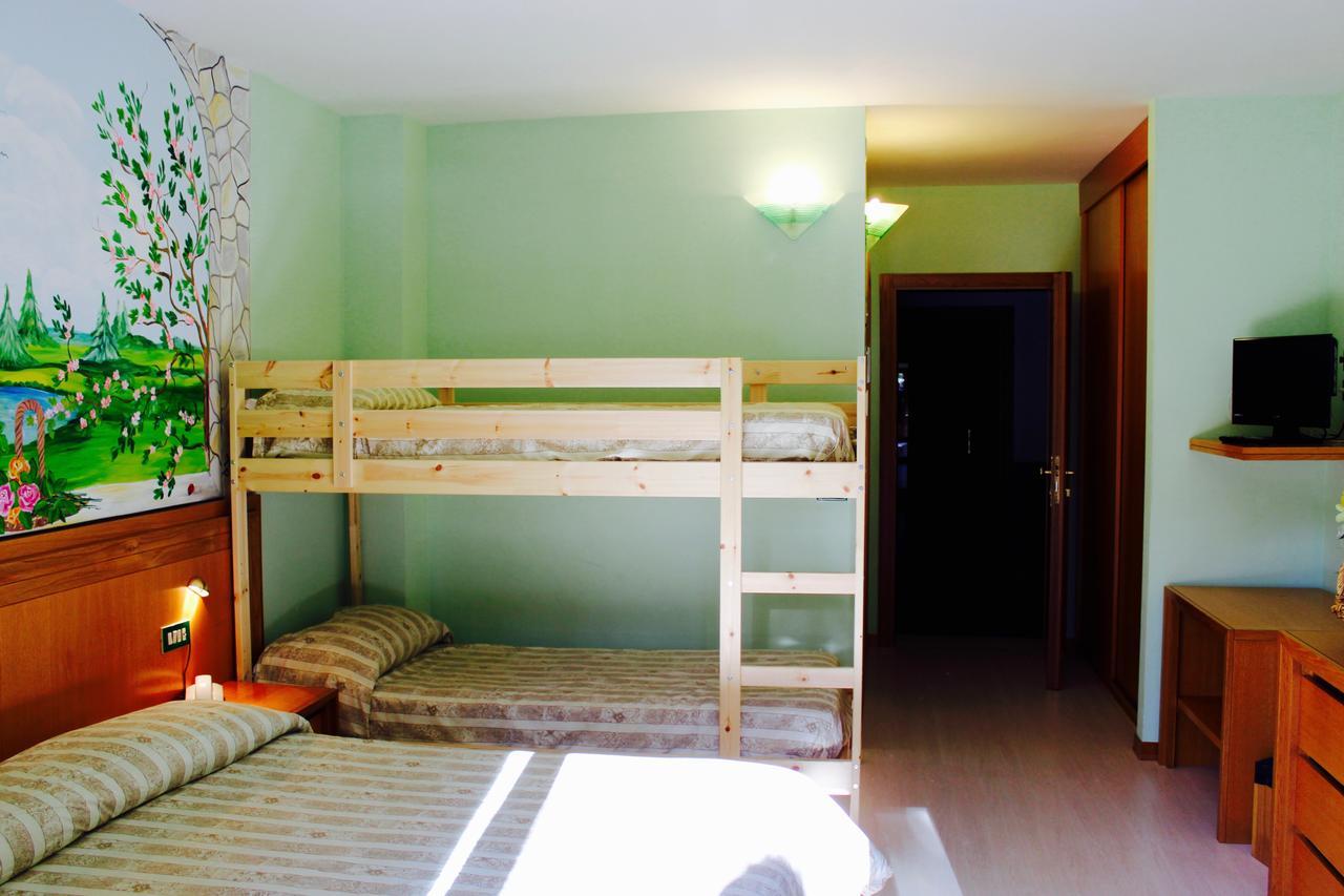 Hotel Orso Bianco Пескасероли Екстериор снимка